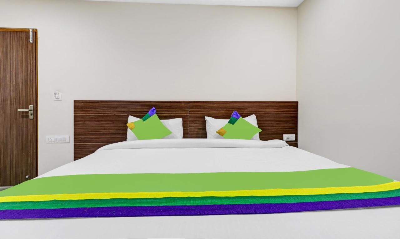 Treebo Purple Orchid Boutique Hotel Bangalore Bagian luar foto