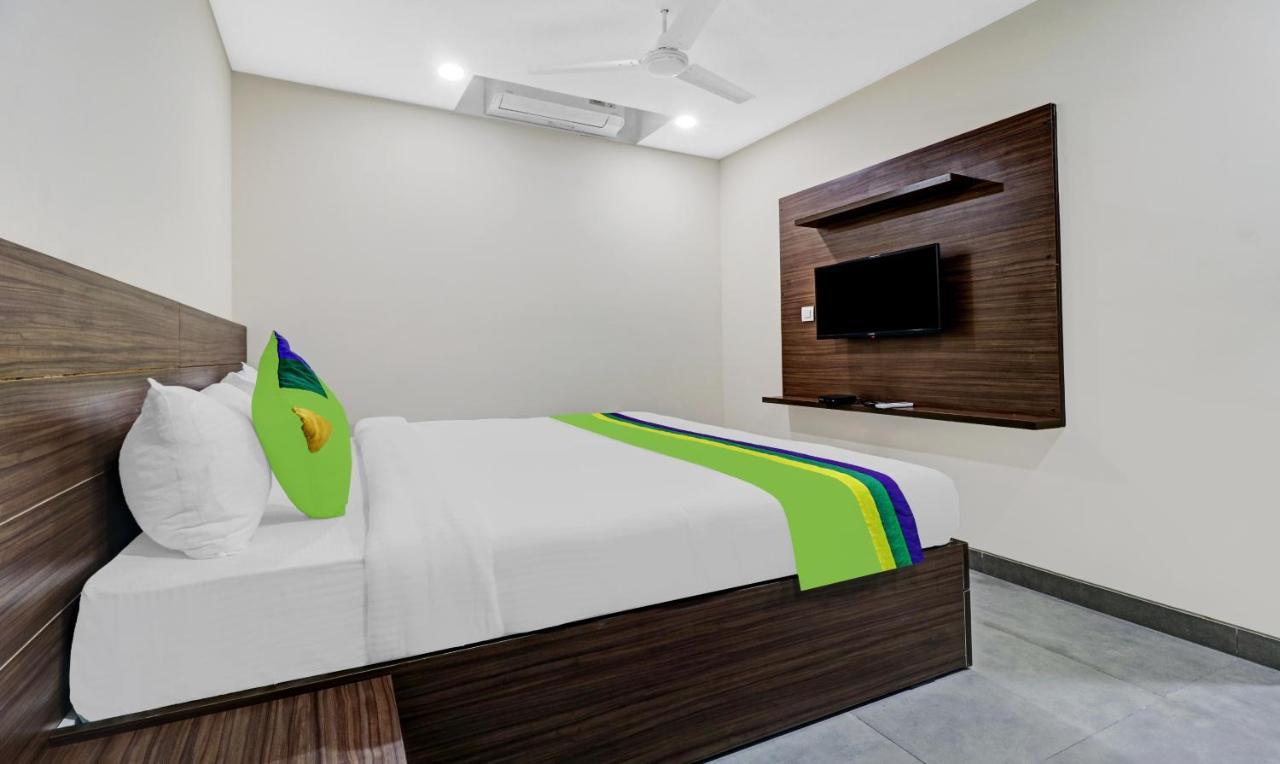 Treebo Purple Orchid Boutique Hotel Bangalore Bagian luar foto
